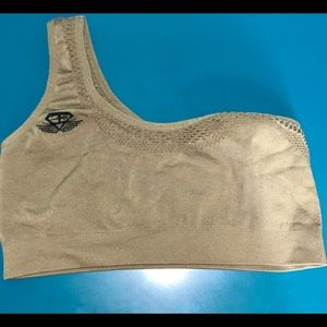 Body Engineers MOTUS Off Shoulder Sports Bra